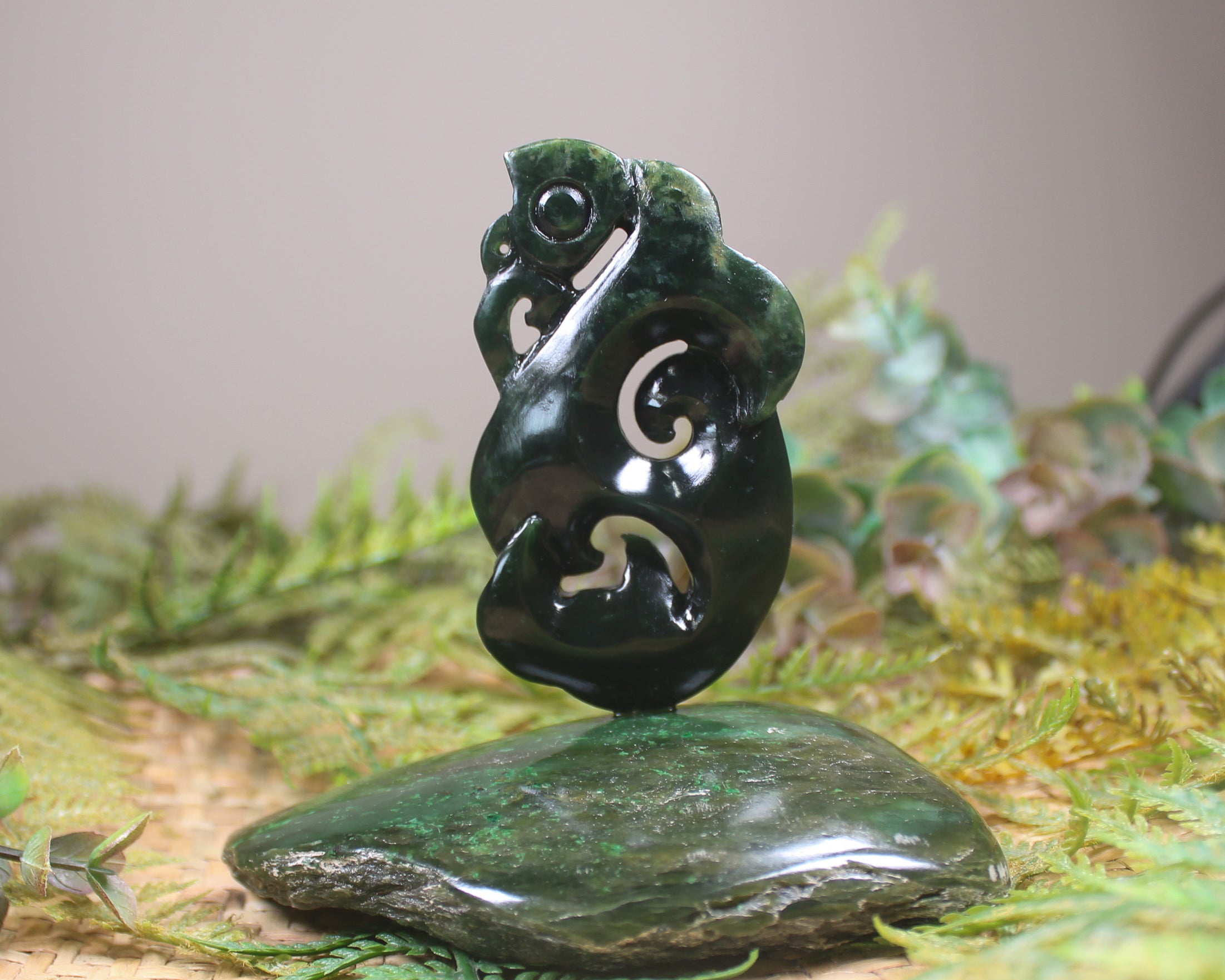 Manaia Sculpture carved from NZ Pounamu