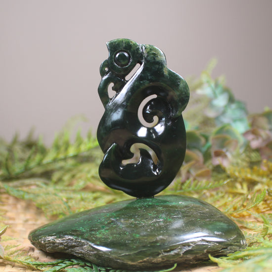 Manaia Sculpture carved from NZ Pounamu