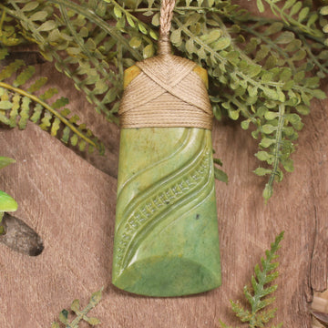 Flower Jade Pounamu Toki Pendant - NZ Greenstone