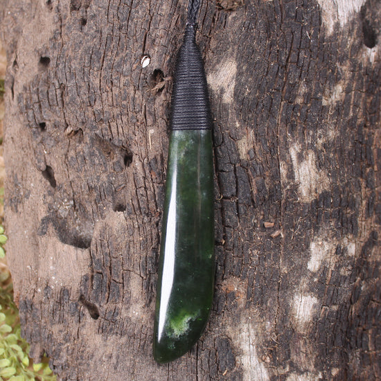 Kawakawa Pounamu Roimata Pendant - NZ Greenstone
