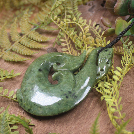 Manaia pendant carved from Rimu Pounamu - NZ Greenstone