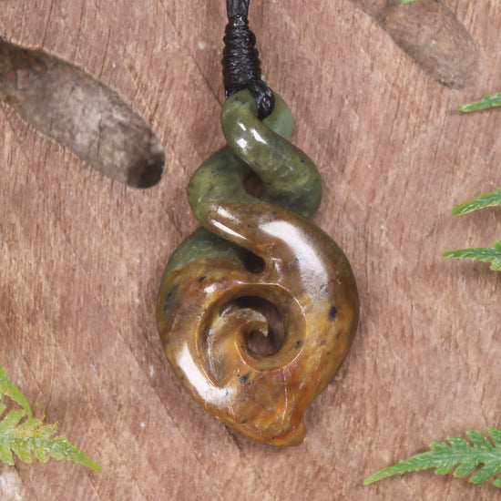 Twist or Pikorua carved from Flower Jade Pounamu - NZ Greenstone
