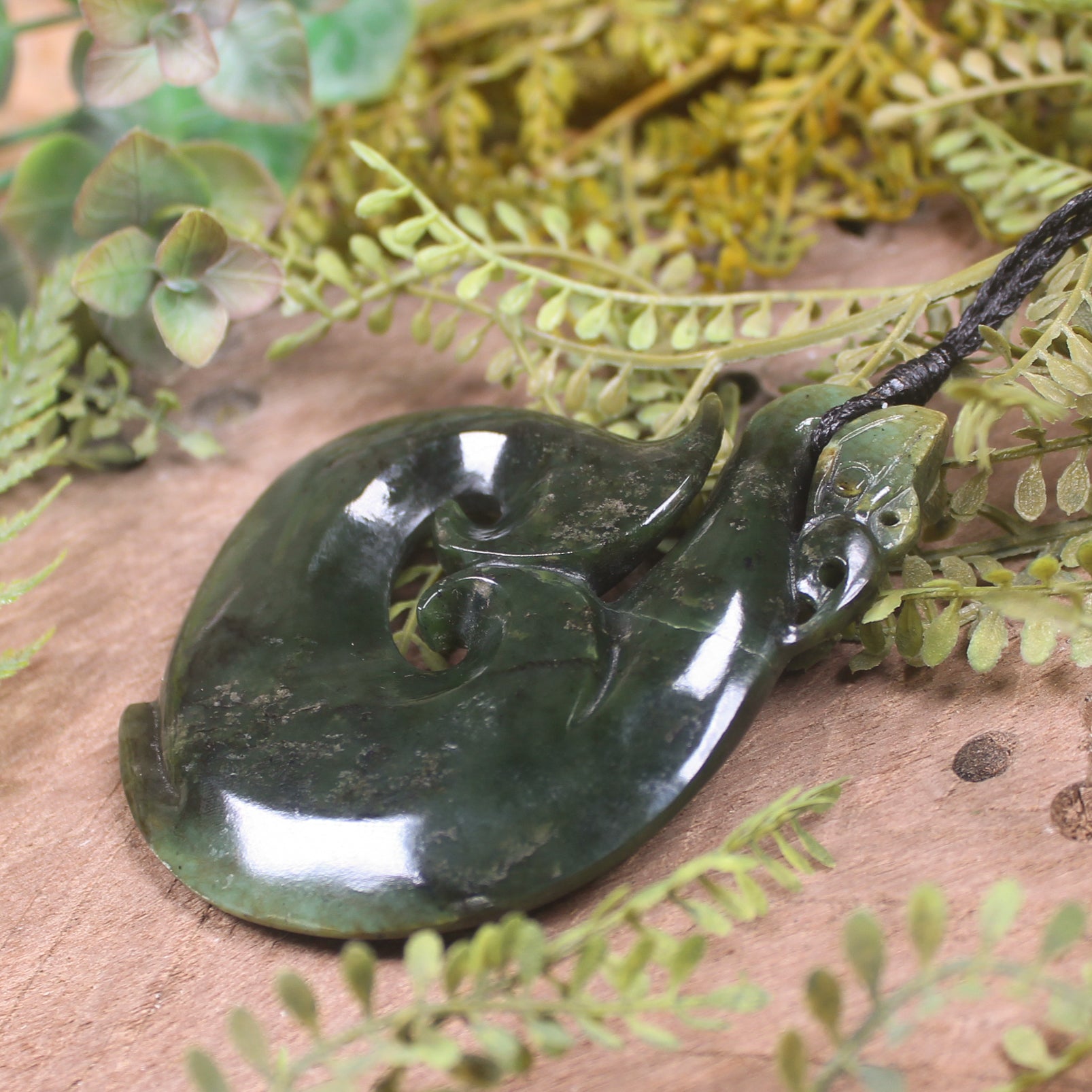 Manaia pendant carved from Rimu Pounamu - NZ Greenstone
