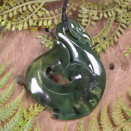 Manaia pendant carved from Rimu Pounamu - NZ Greenstone