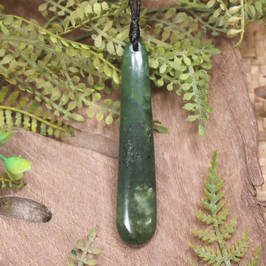 Roimata or Teardop carved from Hapopo Pounamu - NZ Greenstone