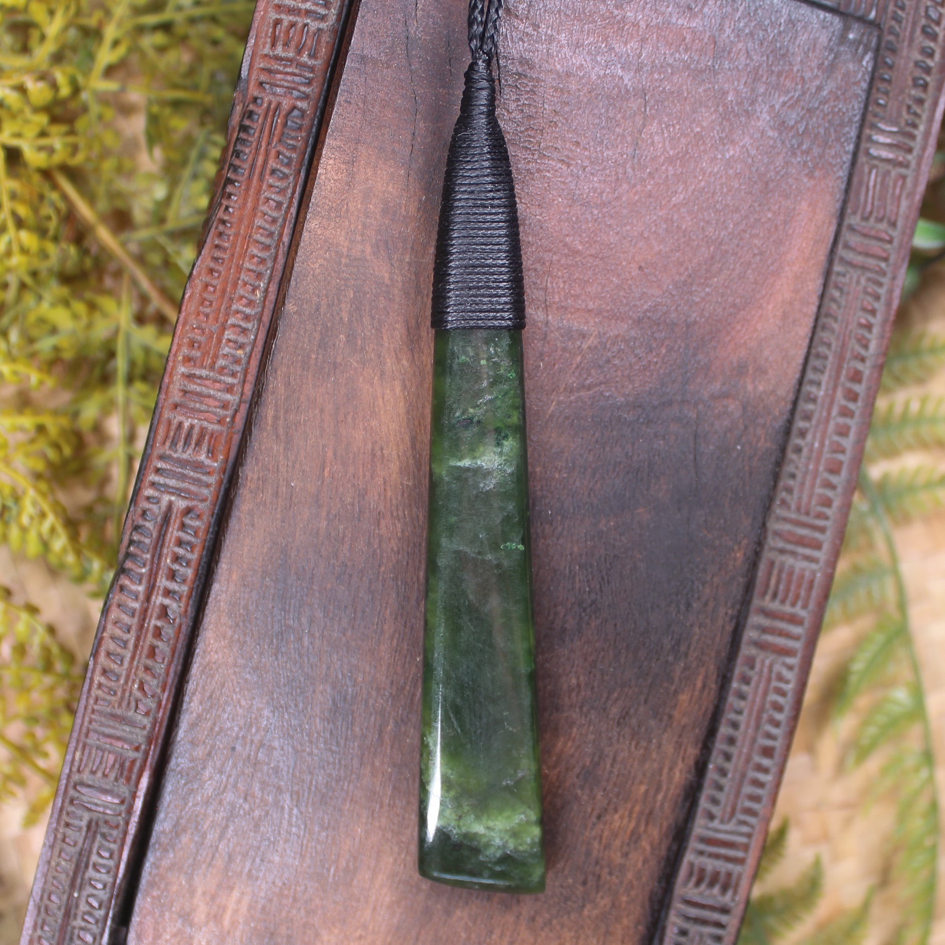 Kawakawa Pounamu Toki