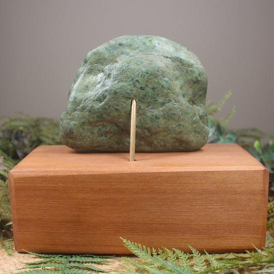 Freeform Pounamu Sculpture - Flower Jade Pounamu - NZ Greenstone