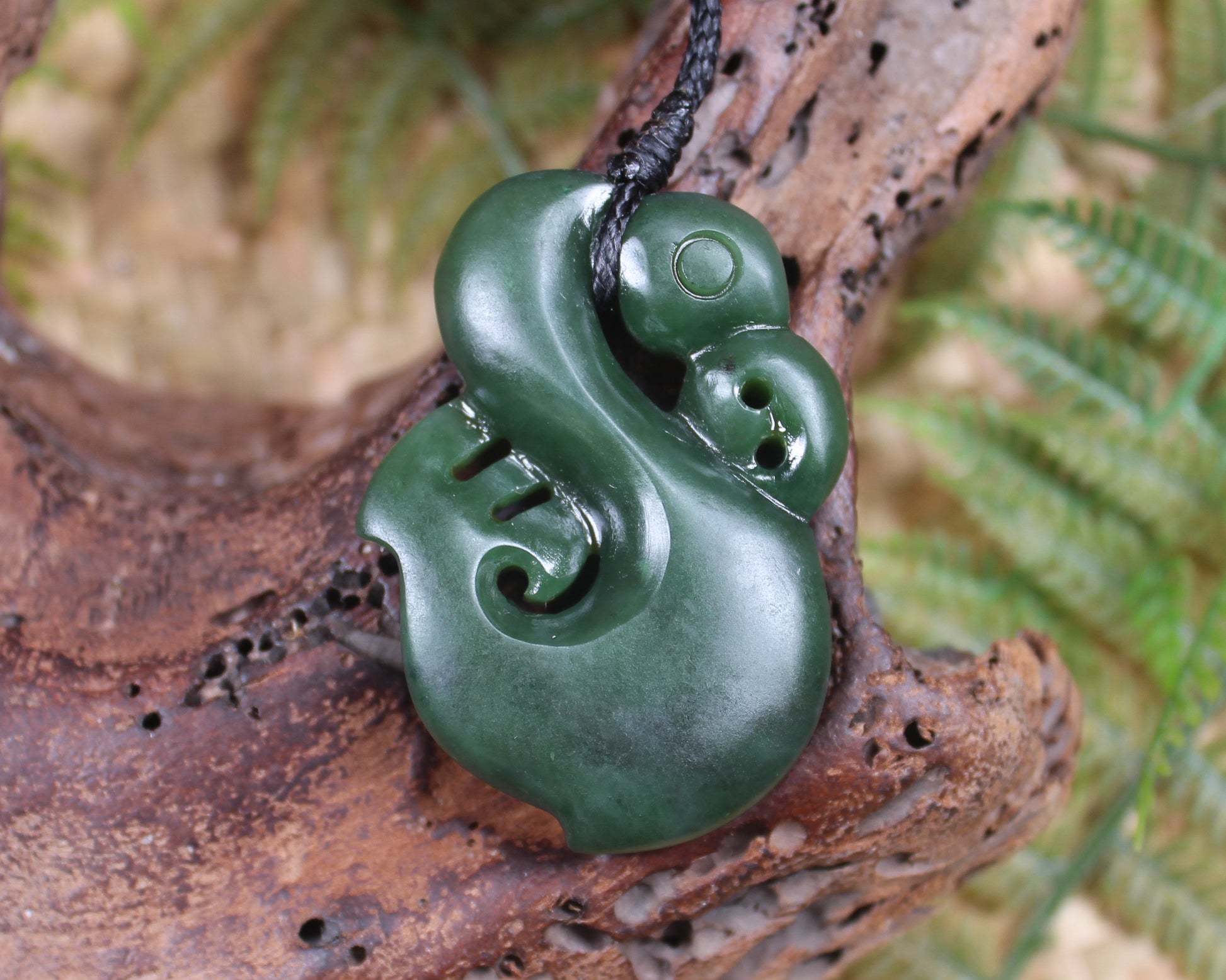 Manaia carved from Kawakawa Pounamu - NZ Greenstone