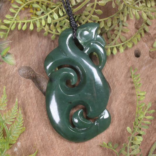 Kawakawa Pounamu Manaia pendant - NZ Greenstone