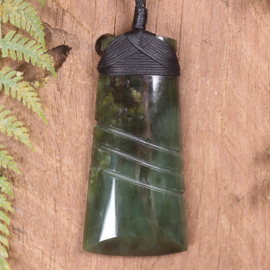 Rimu Pounamu Toki