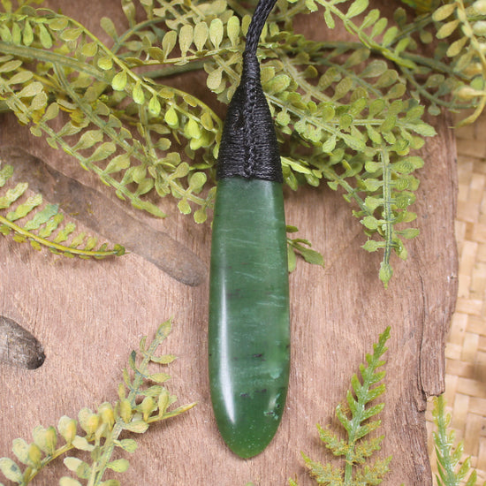 Roimata or Teardop carved from Hapopo Pounamu - NZ Greenstone