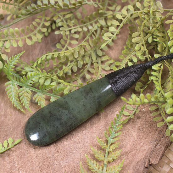 Rimu Pounamu Roimata Pendant - NZ Greenstone