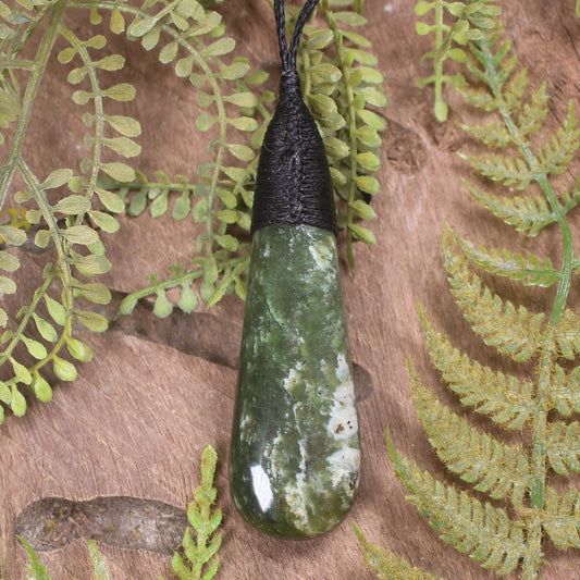 Roimata or Teardop carved from Hapopo Pounamu - NZ Greenstone