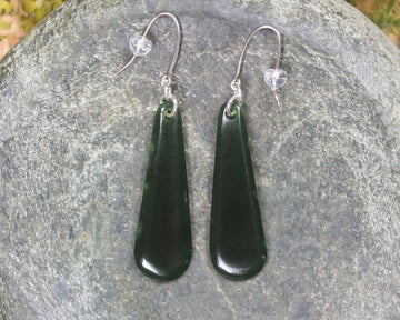 Roimata or Teardrop earrings carved from Kawakawa Pounamu - NZ Greenstone