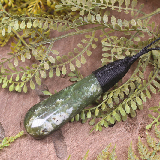 Roimata or Teardop carved from Hapopo Pounamu - NZ Greenstone