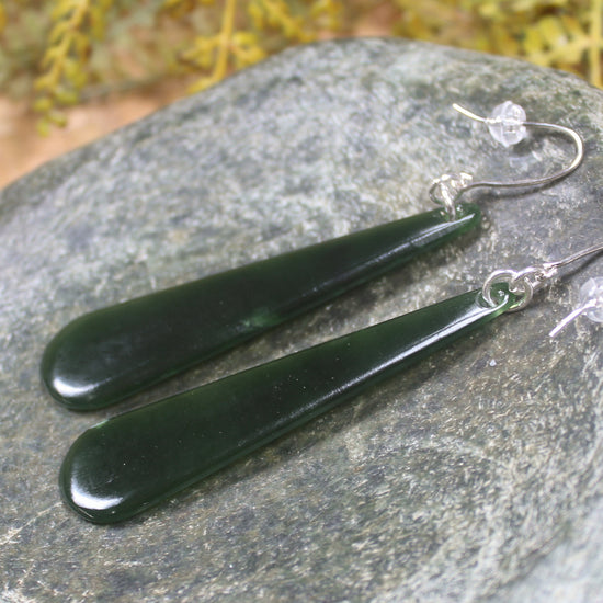 Roimata or Teardrop earrings carved from Kawakawa Pounamu - NZ Greenstone
