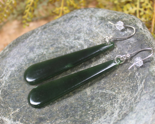 Roimata or Teardrop earrings carved from Kawakawa Pounamu - NZ Greenstone