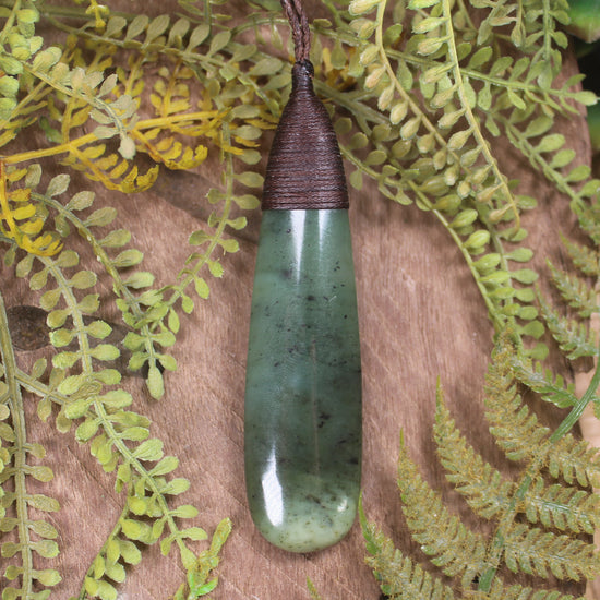 Roimata or Teardop carved from Hapopo Pounamu - NZ Greenstone