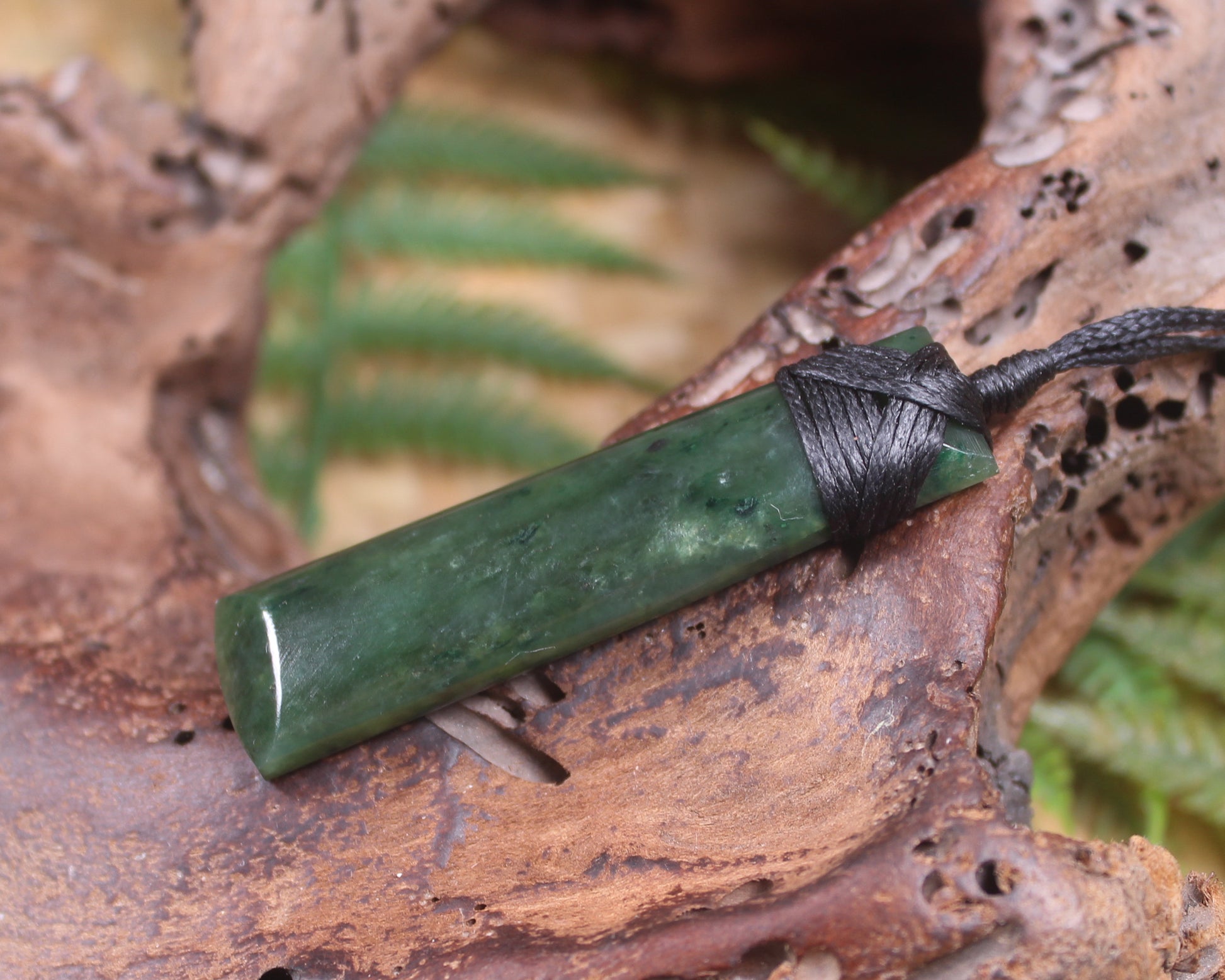 Kawakawa Pounamu Toki