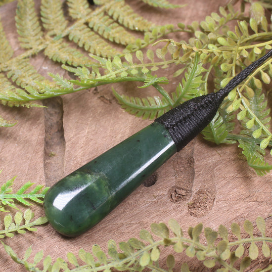 Kawakawa Pounamu Roimata Pendant - NZ Greenstone