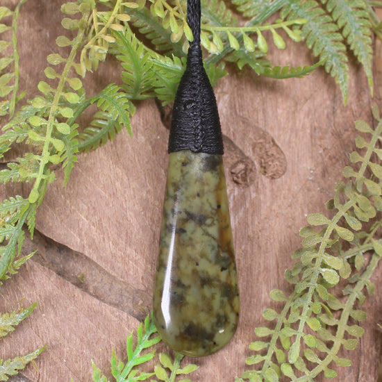 Rimu Pounamu Roimata Pendant - NZ Greenstone