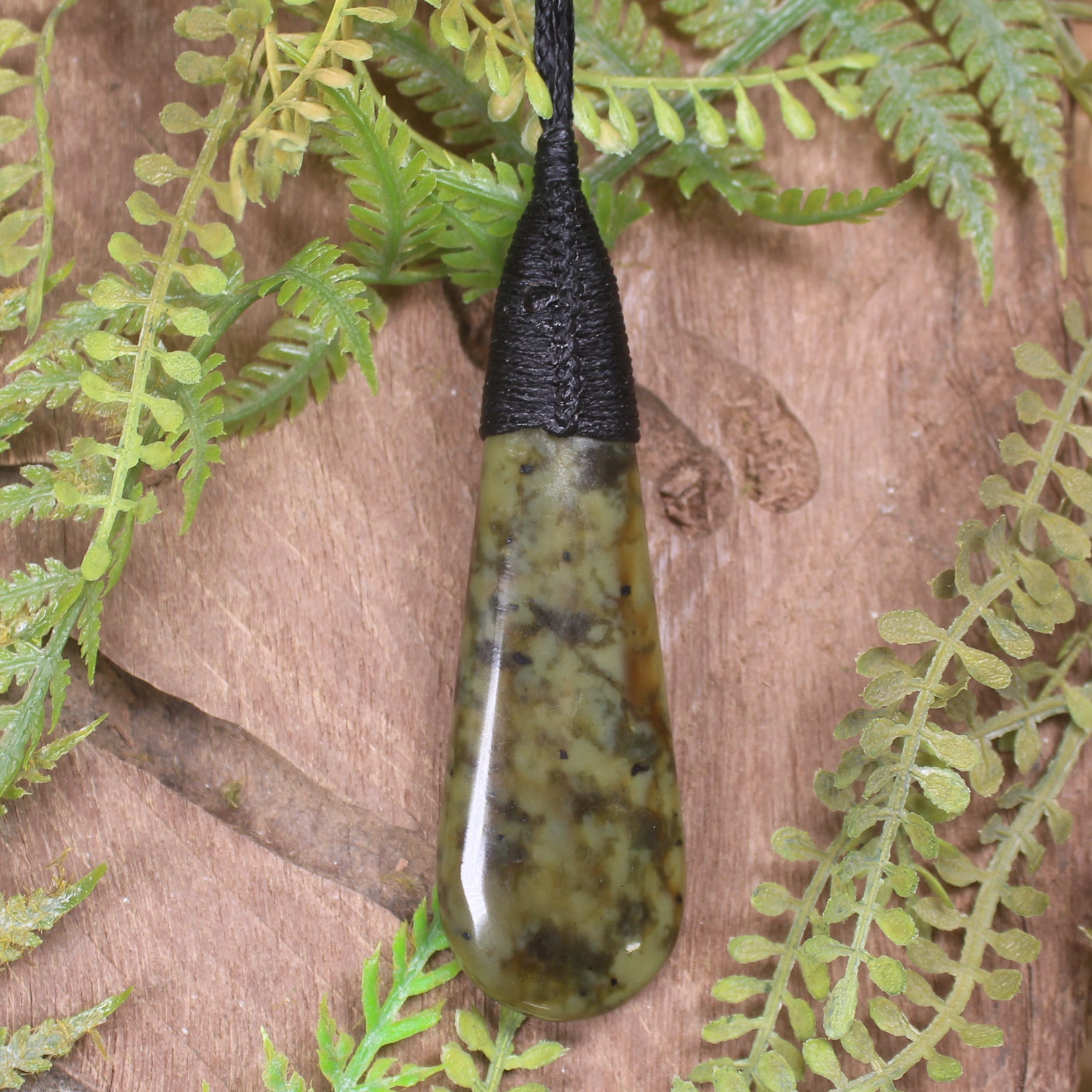 Rimu Pounamu Roimata Pendant - NZ Greenstone