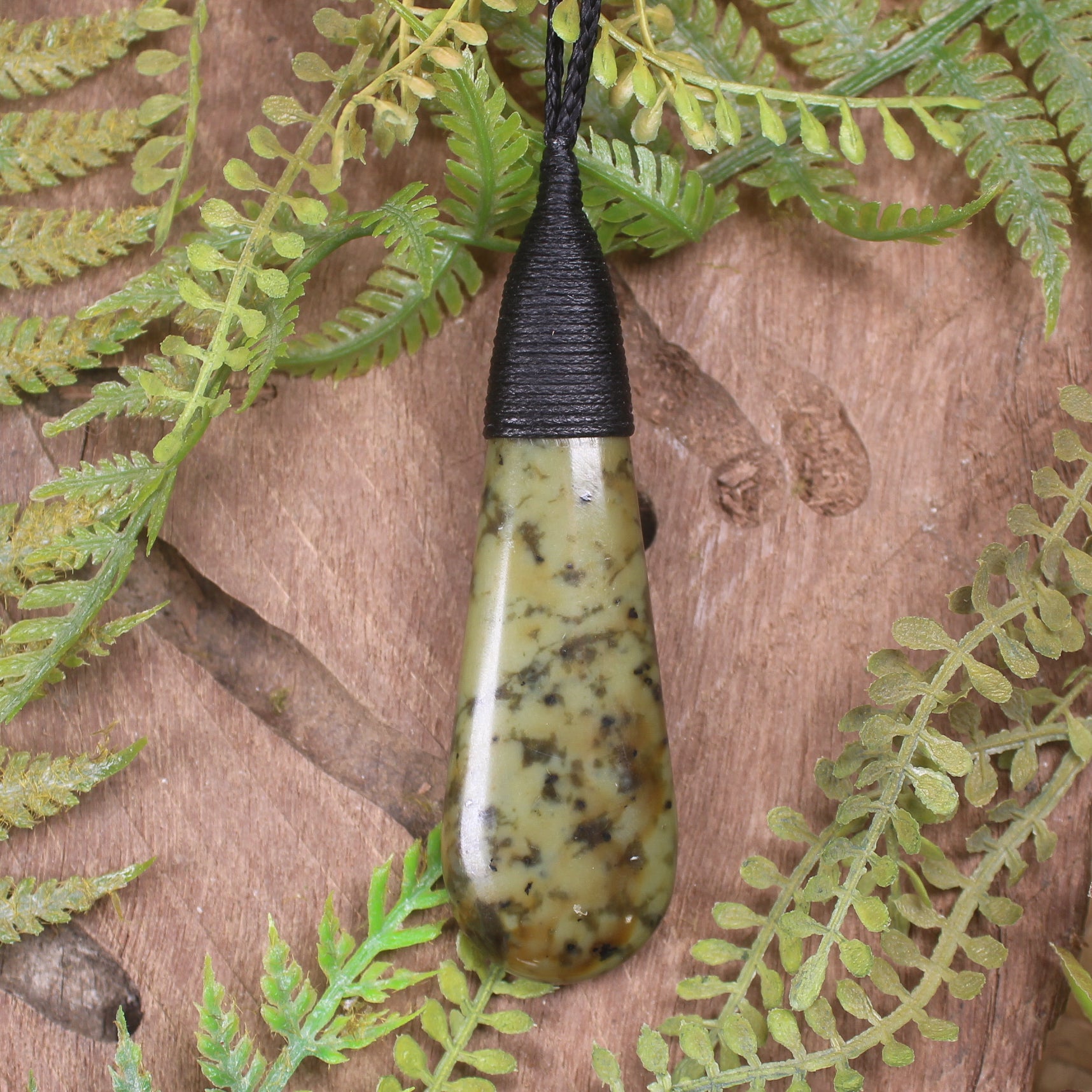 Rimu Pounamu Roimata Pendant - NZ Greenstone