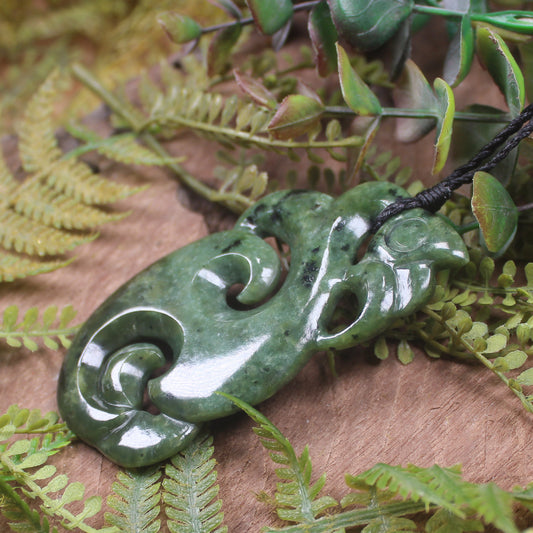 Manaia pendant carved from Rimu Pounamu - NZ Greenstone