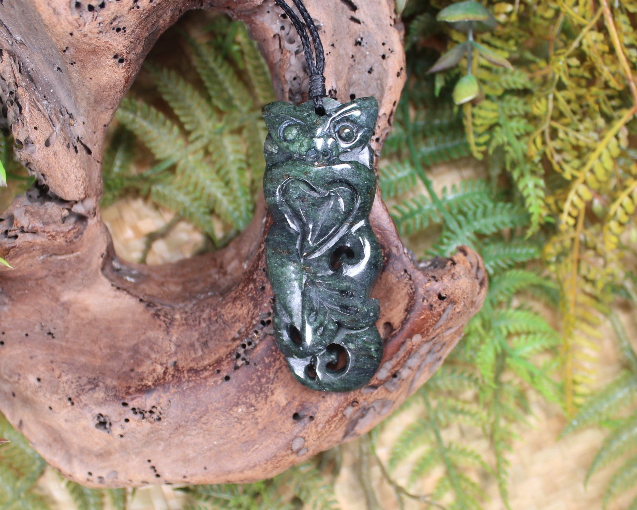 Manaia pendant carved from NZ Serpentine