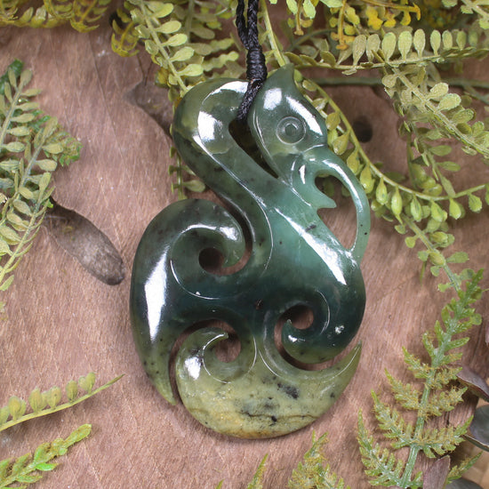 Manaia pendant carved from Rimu Pounamu - NZ Greenstone