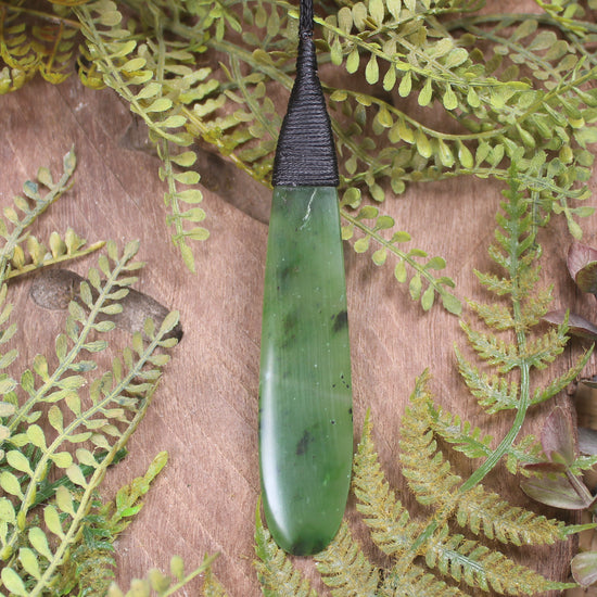 Roimata or Teardop carved from Hapopo Pounamu - NZ Greenstone