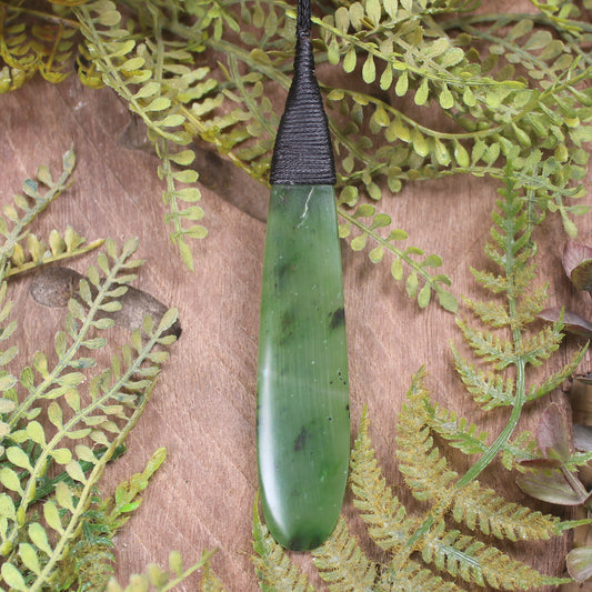 Roimata or Teardop carved from Hapopo Pounamu - NZ Greenstone