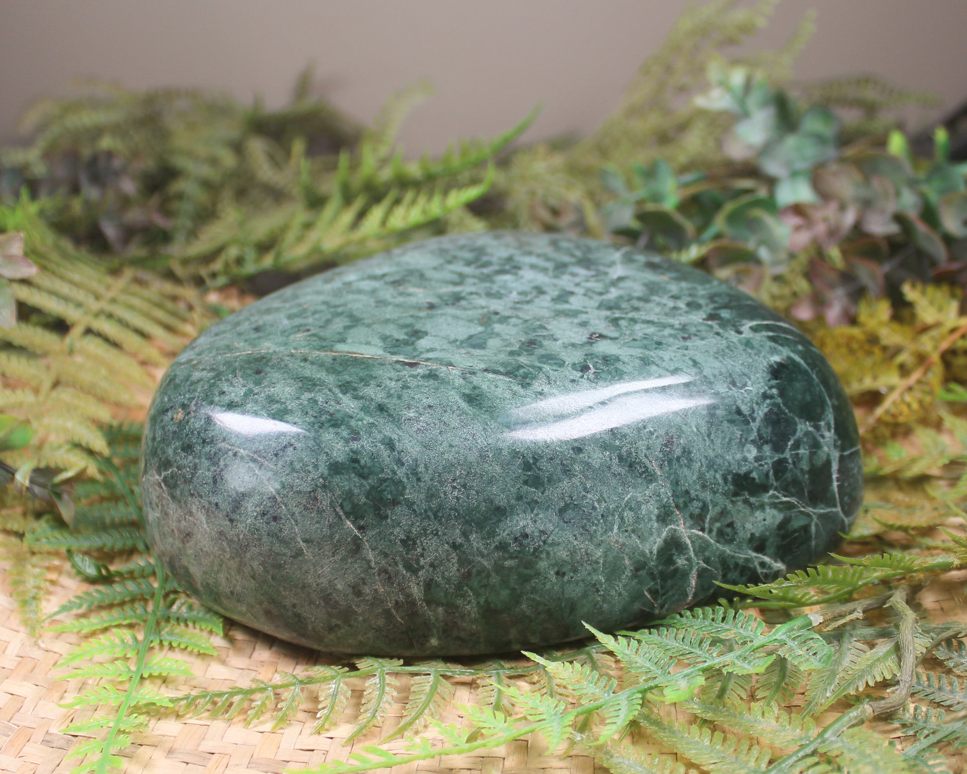 Freeform Serpentine Pounamu Sculpture - NZ Greenstone