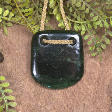 Kawakawa Pounamu Toki - NZ Greenstone
