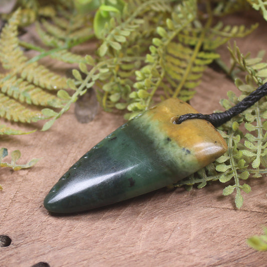 Flower Jade Pounamu Taniwha Tooth pendant