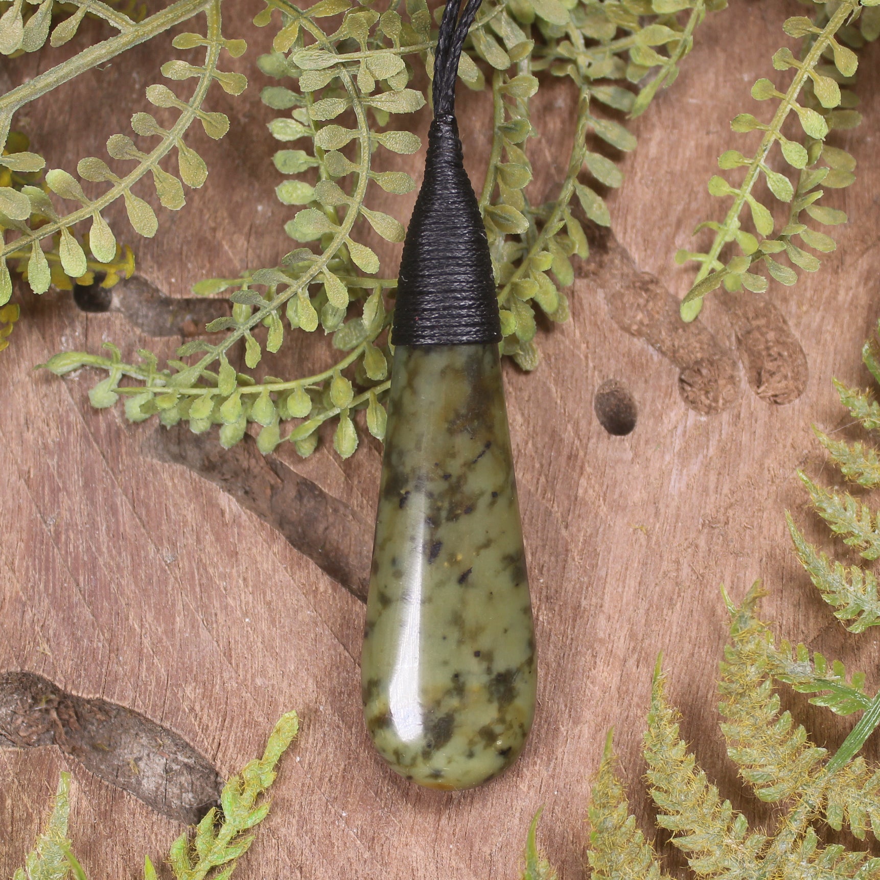 Rimu Pounamu Roimata Pendant - NZ Greenstone