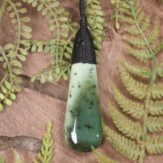 Roimata or Teardop carved from Hapopo Pounamu - NZ Greenstone
