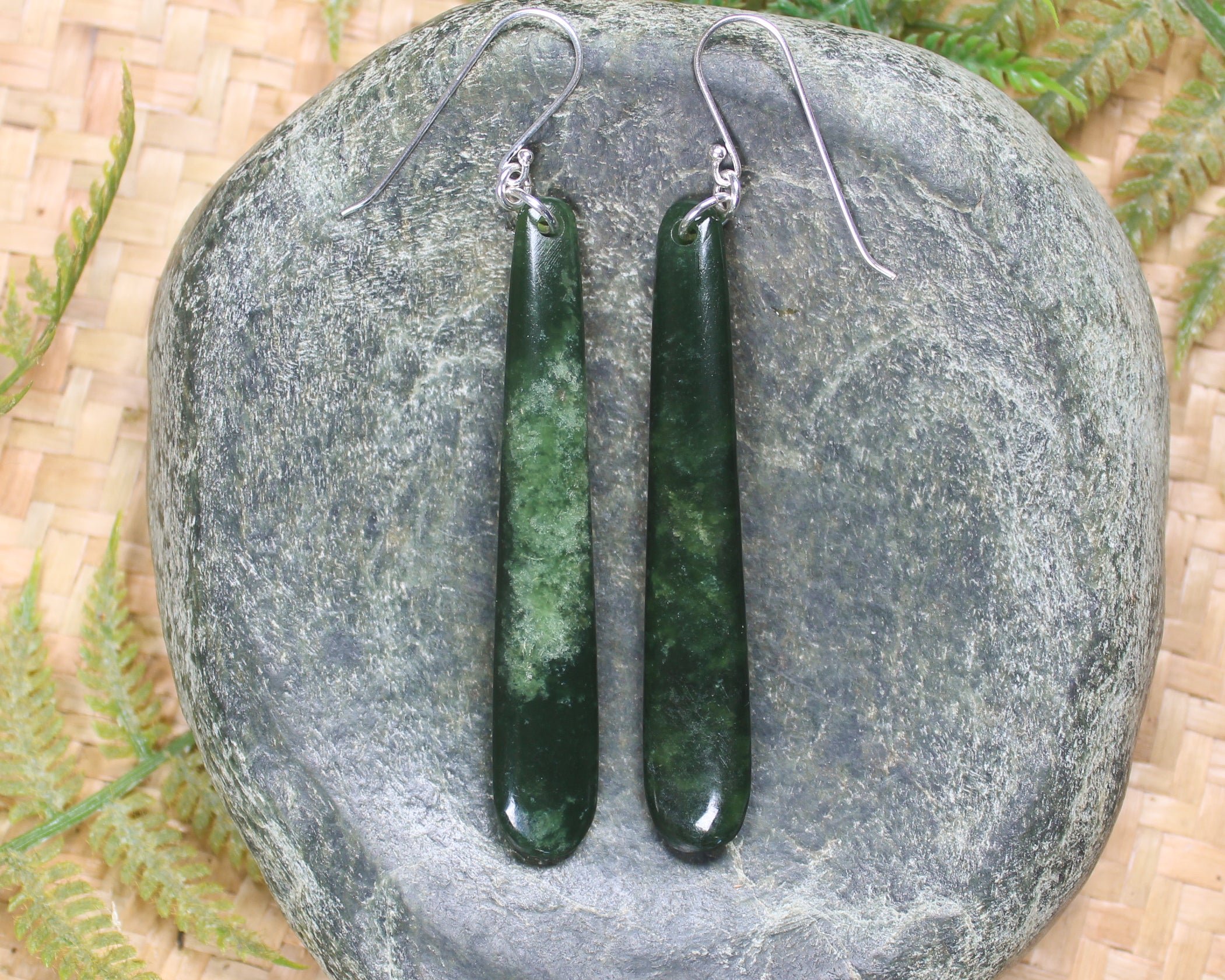 Roimata or Teardrop earrings carved from Kawakawa Pounamu - NZ Greenstone