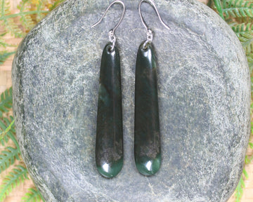 Roimata or Teardrop earrings carved from Kawakawa Pounamu - NZ Greenstone