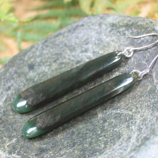 Roimata or Teardrop earrings carved from Kawakawa Pounamu - NZ Greenstone
