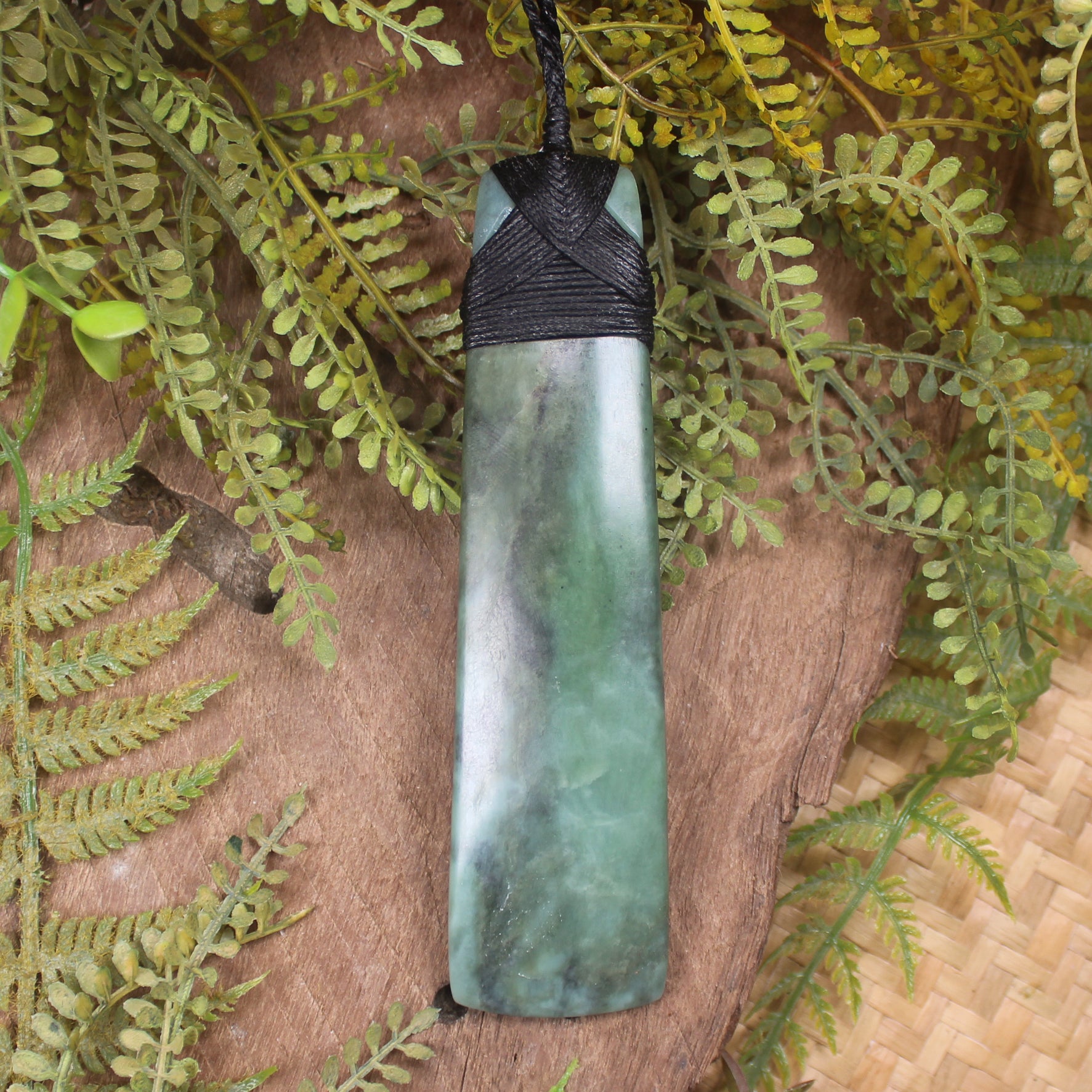 Inanga Pounamu Toki 