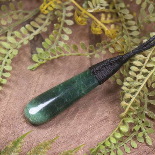 Kawakawa Pounamu Roimata Pendant - NZ Greenstone