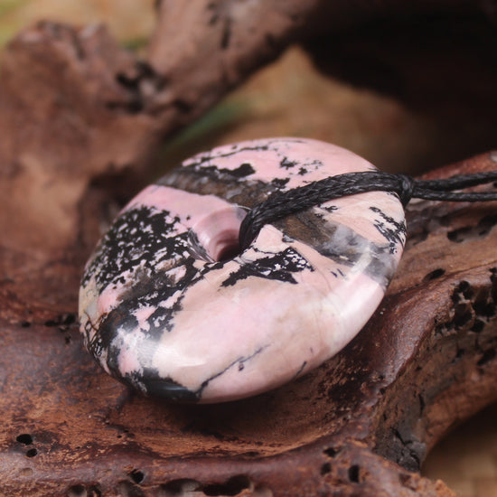 Rhodonite Porowhita