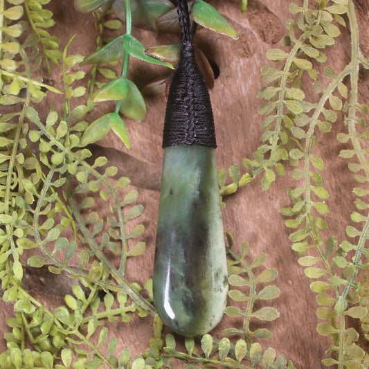 Roimata or Teardop carved from Hapopo Pounamu - NZ Greenstone