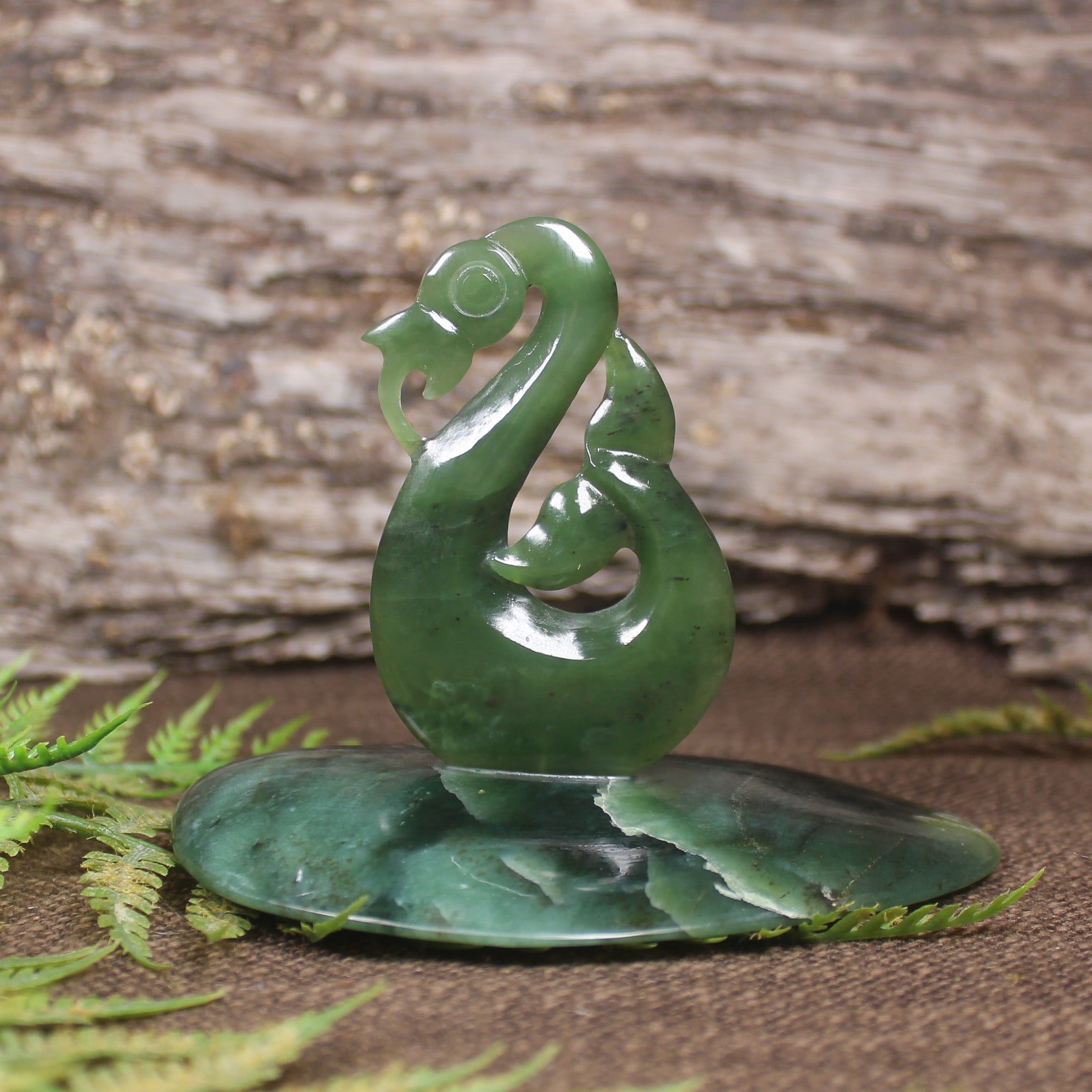 Manaia Sculpture carved from NZ Pounamu