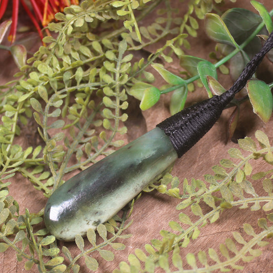 Roimata or Teardop carved from Hapopo Pounamu - NZ Greenstone