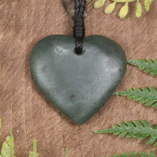 Heart carved from Rimu Pounamu - NZ Greenstone