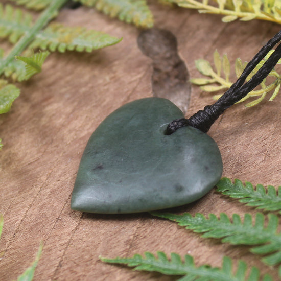 Heart carved from Rimu Pounamu - NZ Greenstone