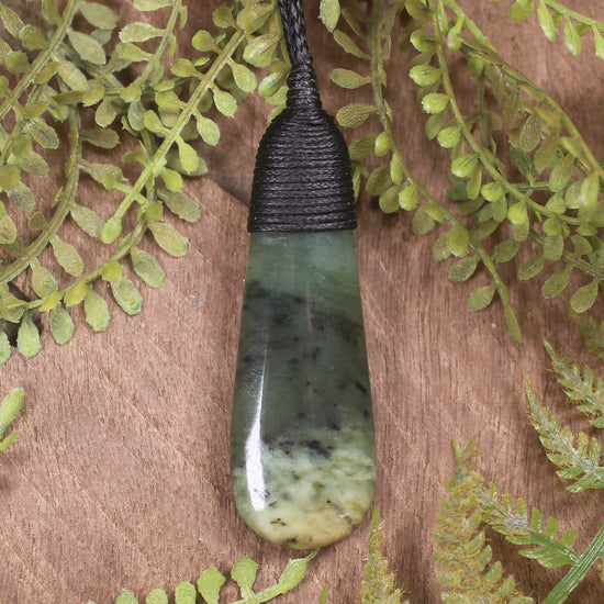 Roimata or Teardop carved from Hapopo Pounamu - NZ Greenstone