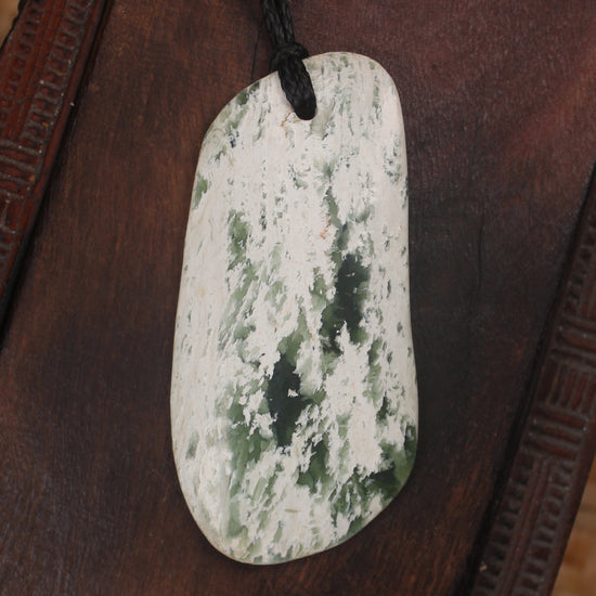 Flower Jade Pounamu Roimata Pendant - NZ Greenstone